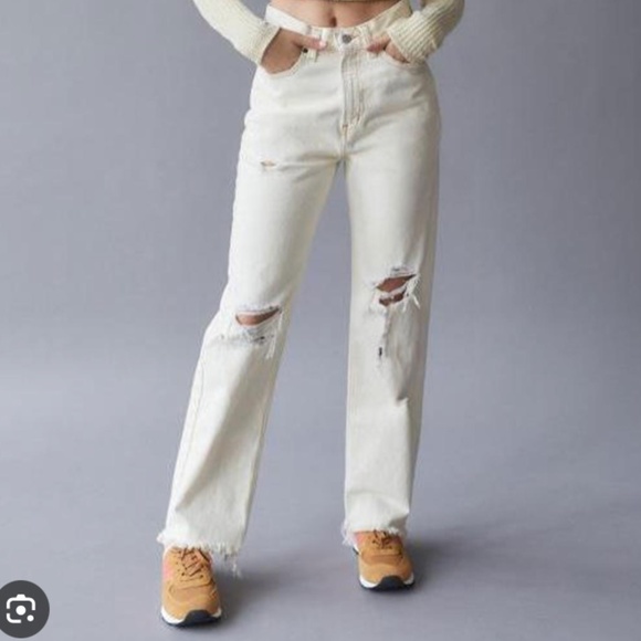 BDG Cream Jeans - Picture 1 of 7